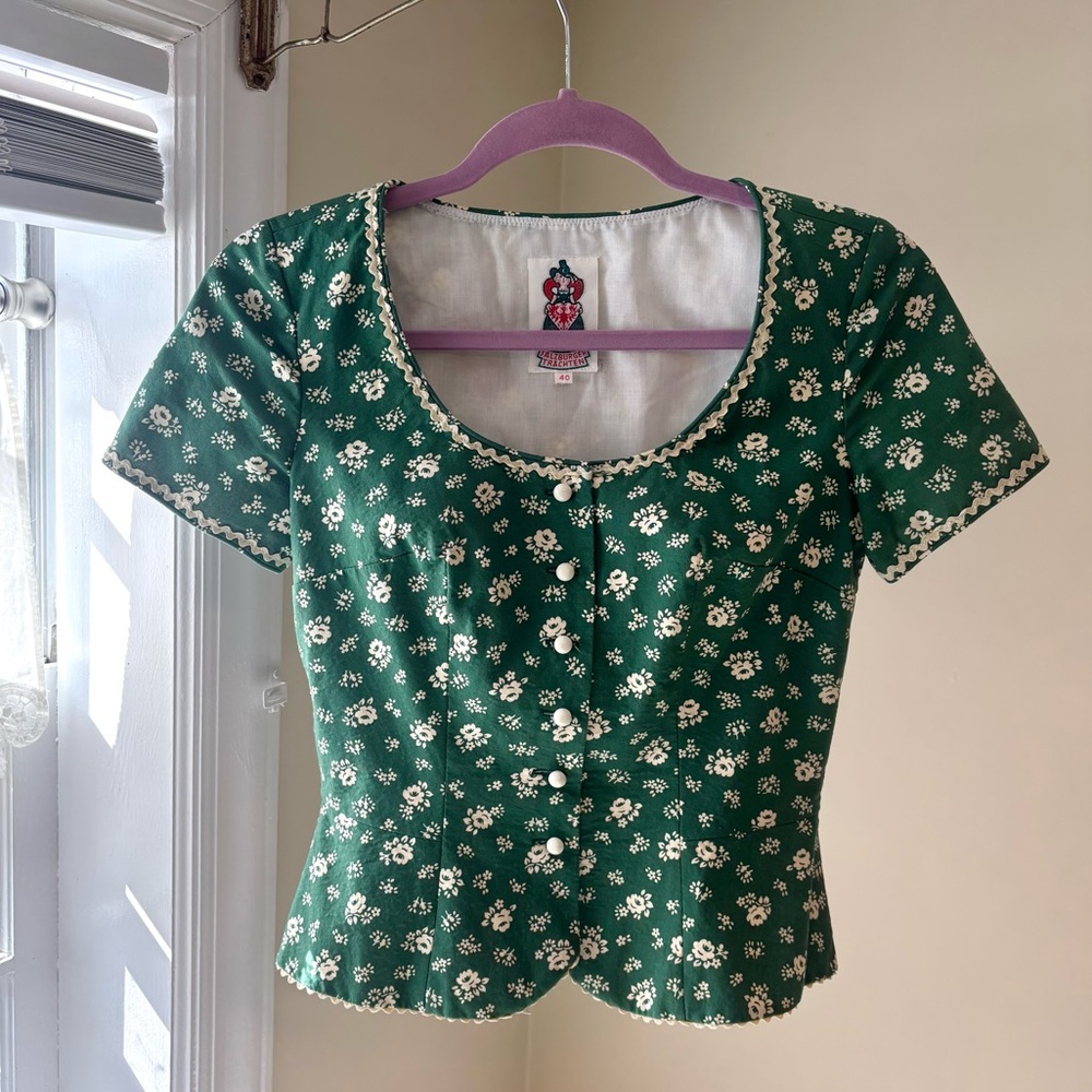 Green Floral Short Sleeve Peplum Top